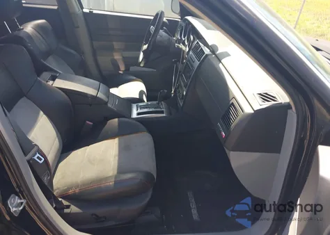 2007 Dodge Magnum Srt8 z USA, uszkodzony, nr VIN 2D8GV773X7H657145